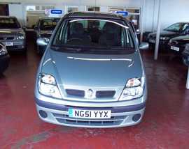 Click on this photo of the Renault Scenic 1.4 Expression 5 door to enlarge... for sale at Woodbourne Service Station Brighton - if this photo is missing try refreshing the page if the photo still doesn't appear this vehicle might be already sold in which case please contact the dealer